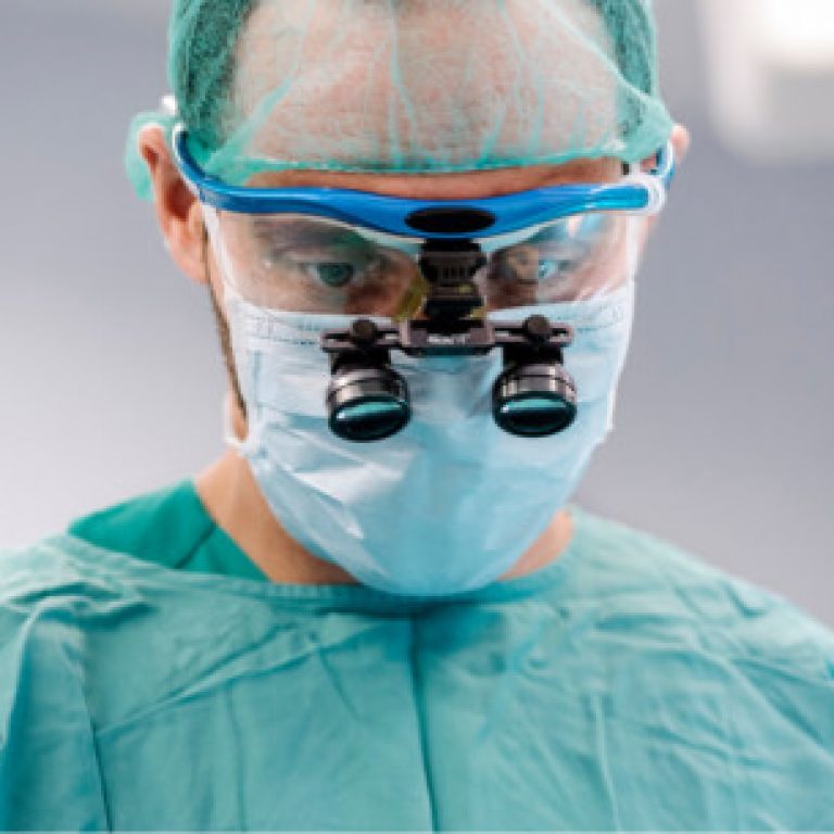 physician in surgery